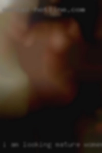 I am looking for some causal mature women naked fun.