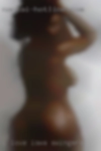 I love sex so let39s get together Iowa swingers soon.