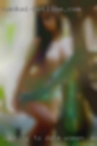 Looking to date, something women in Marshalltown, IA casual.