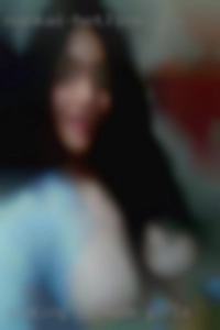 Looking to have some fun, how nude girls about you?